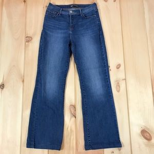 Levi’s 512 Slimming Bootcut Jeans Size 10M